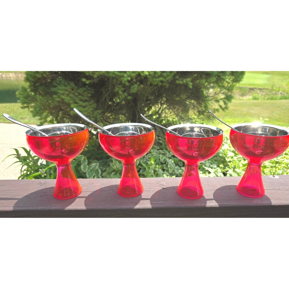 Alessi Big Love‎ Ice Cream Bowls & Heart Spoons Fuchsia Pink Set of 4